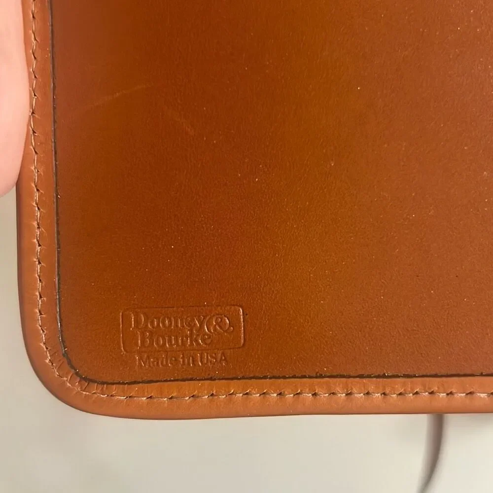 Dooney & Bourke ✨vintage dooney